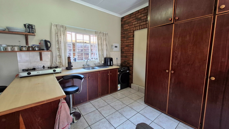 1 Bedroom Property for Sale in Die Bult North West